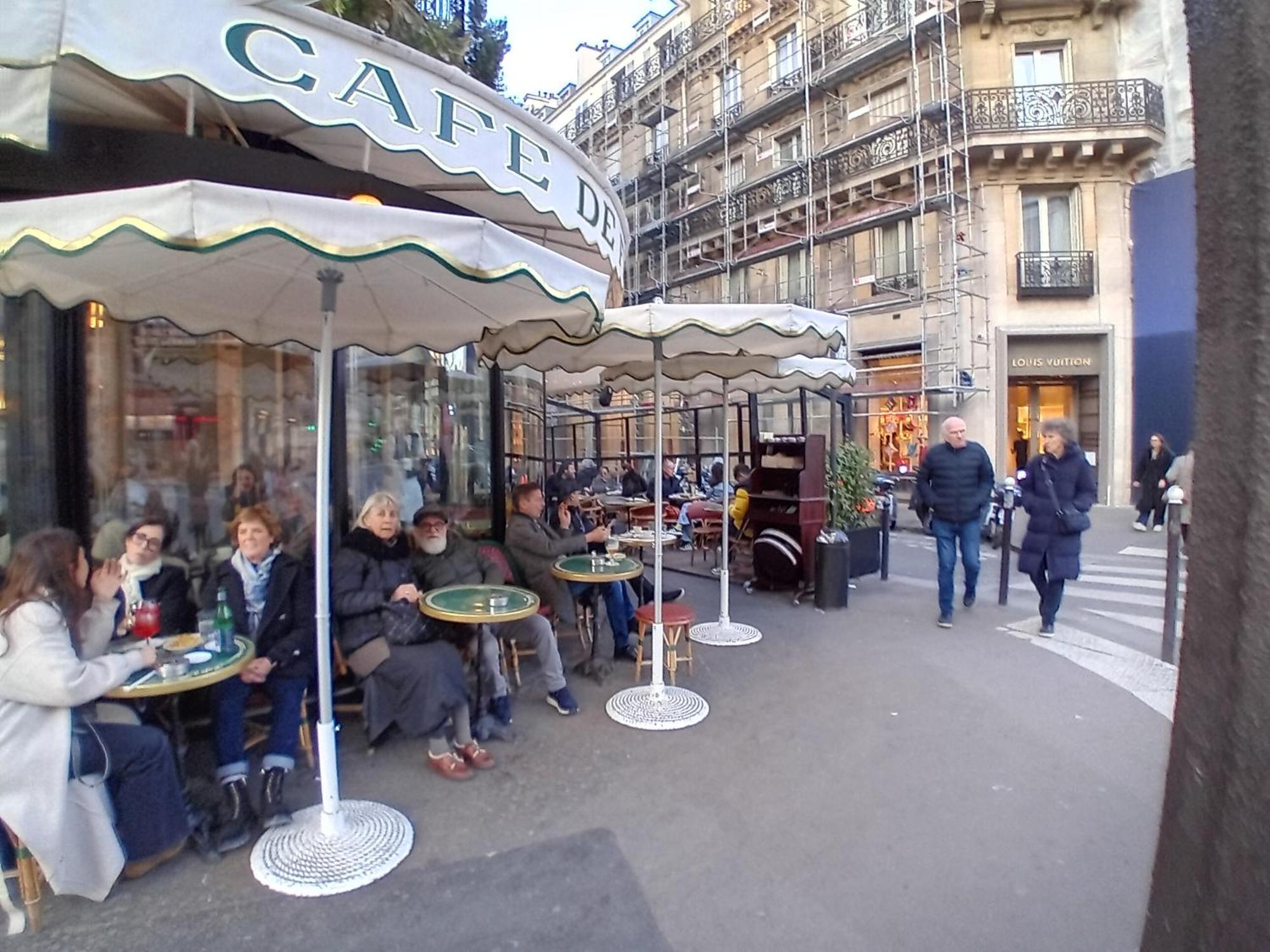 1 Minute Gare Montparnasse ,near To Eiffel Tour And Louvre Meusm,gorgeous Place Apartment