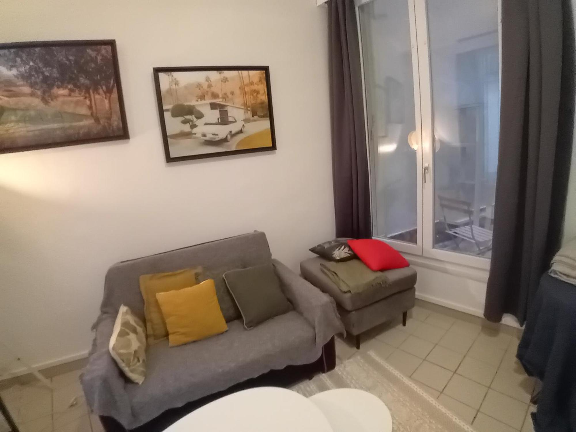 Apartment 1 Minute Gare Montparnasse ,near To Eiffel Tour And Louvre Meusm,gorgeous Place *